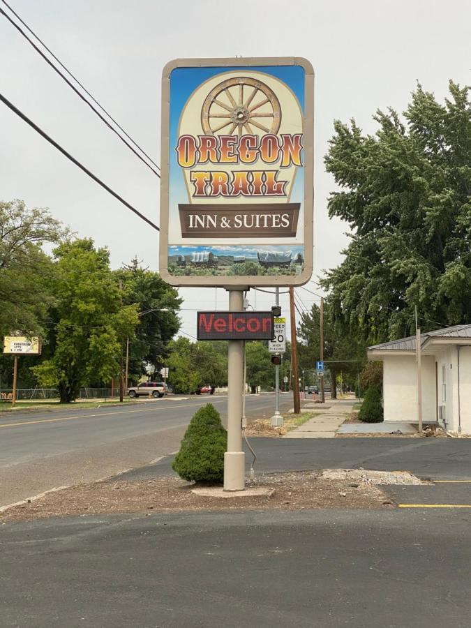 Oregon Trail Inn And Suites เลควิว ภายนอก รูปภาพ
