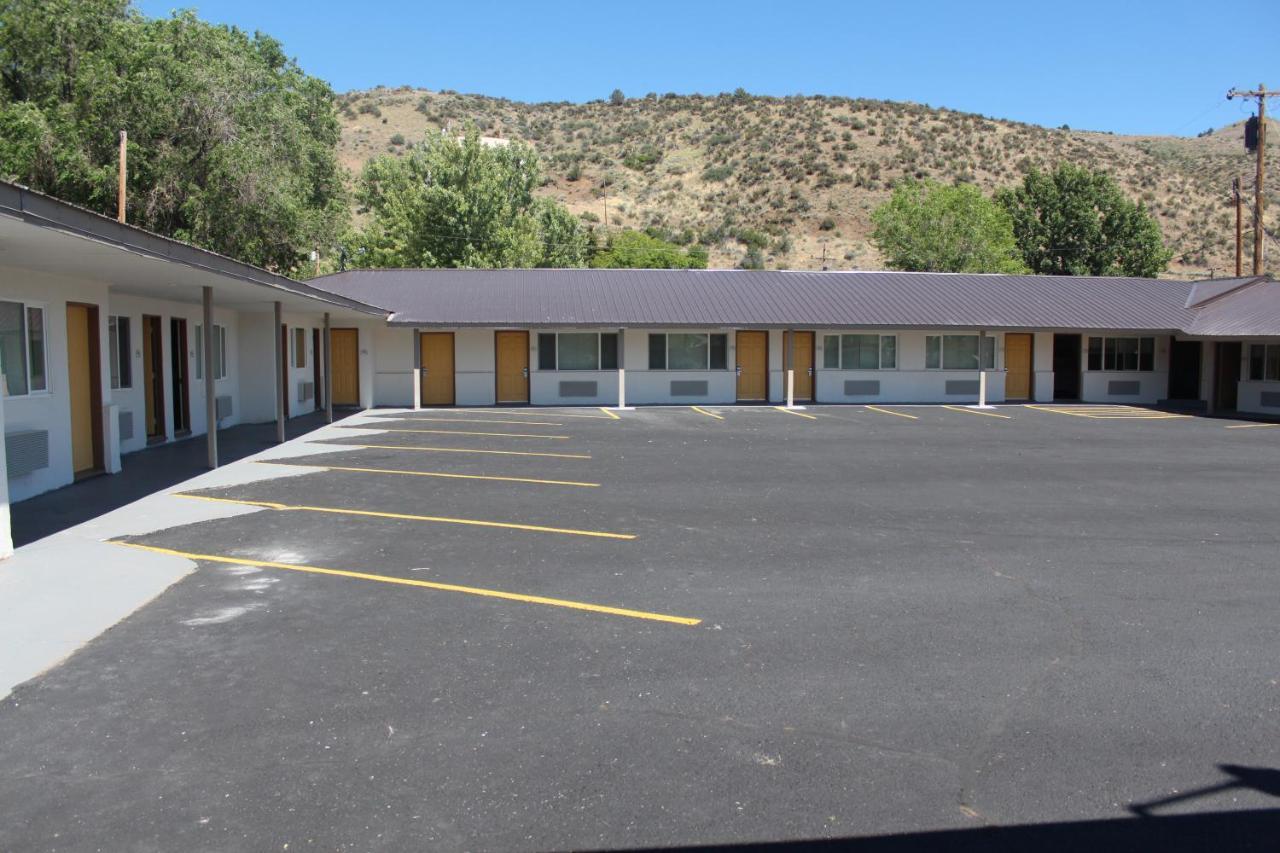 Oregon Trail Inn And Suites เลควิว ภายนอก รูปภาพ