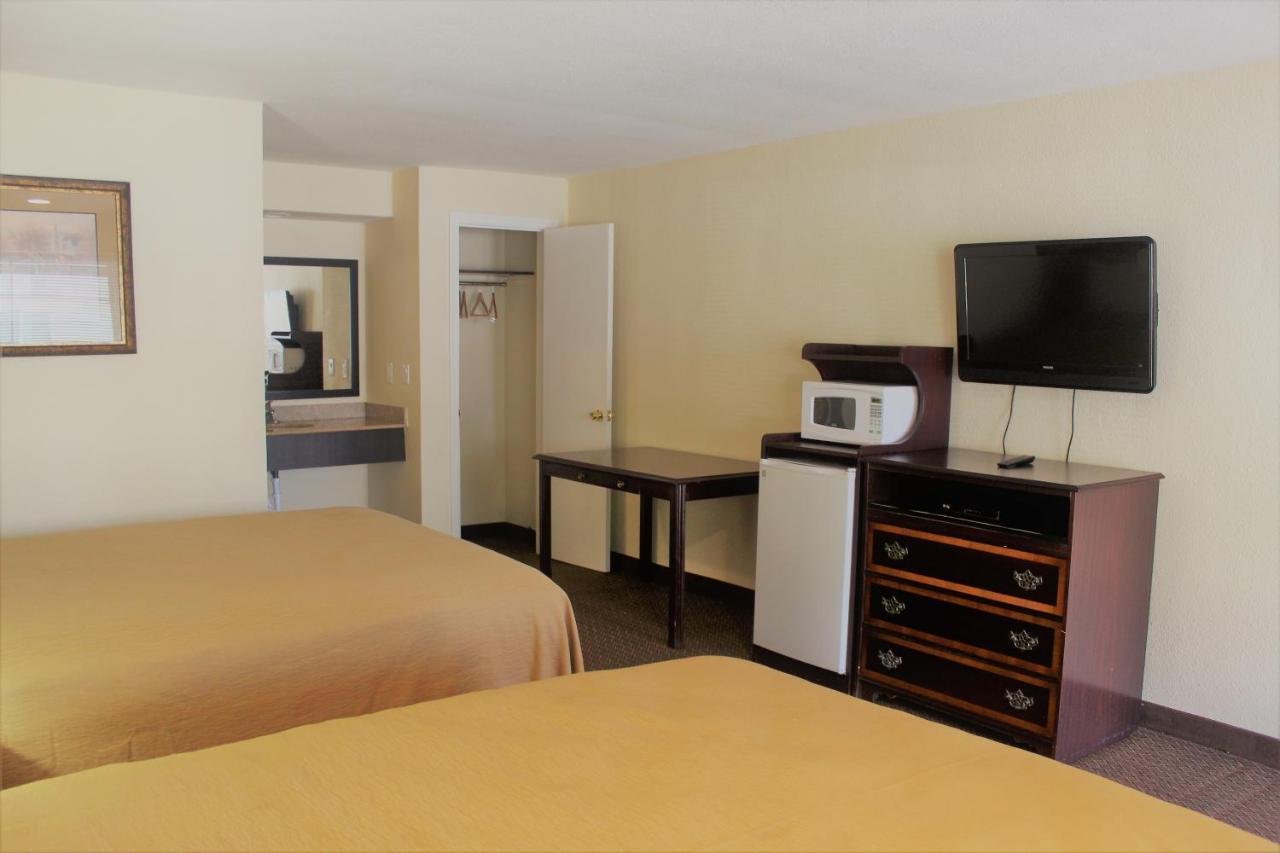 Oregon Trail Inn And Suites เลควิว ภายนอก รูปภาพ