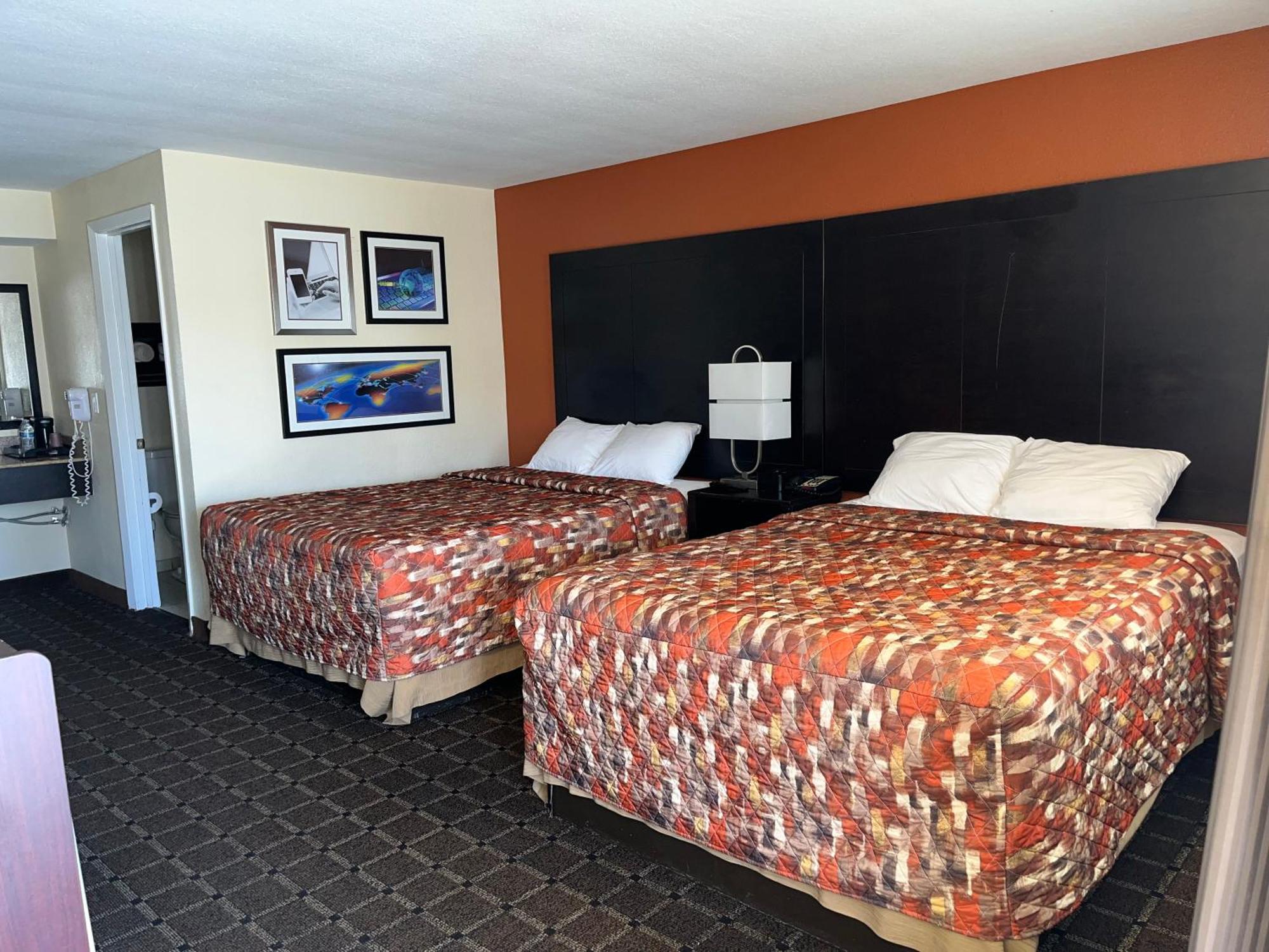 Oregon Trail Inn And Suites เลควิว ภายนอก รูปภาพ